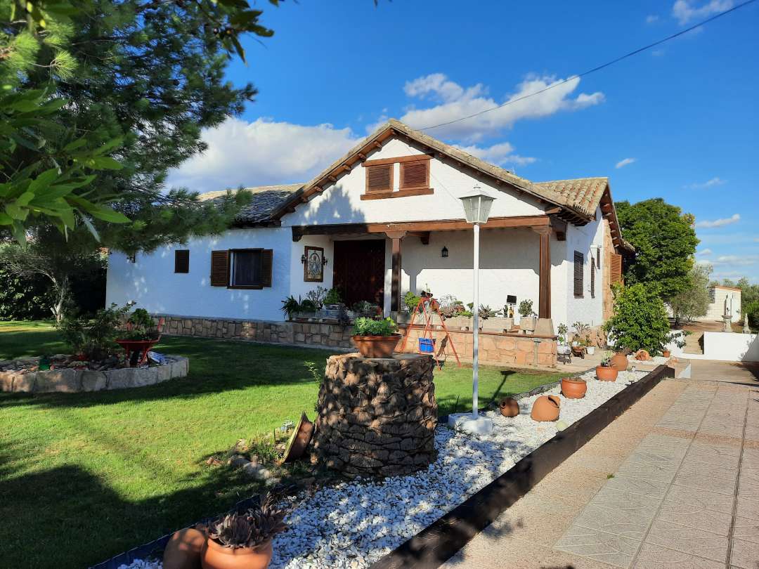 casa en venta en escalona